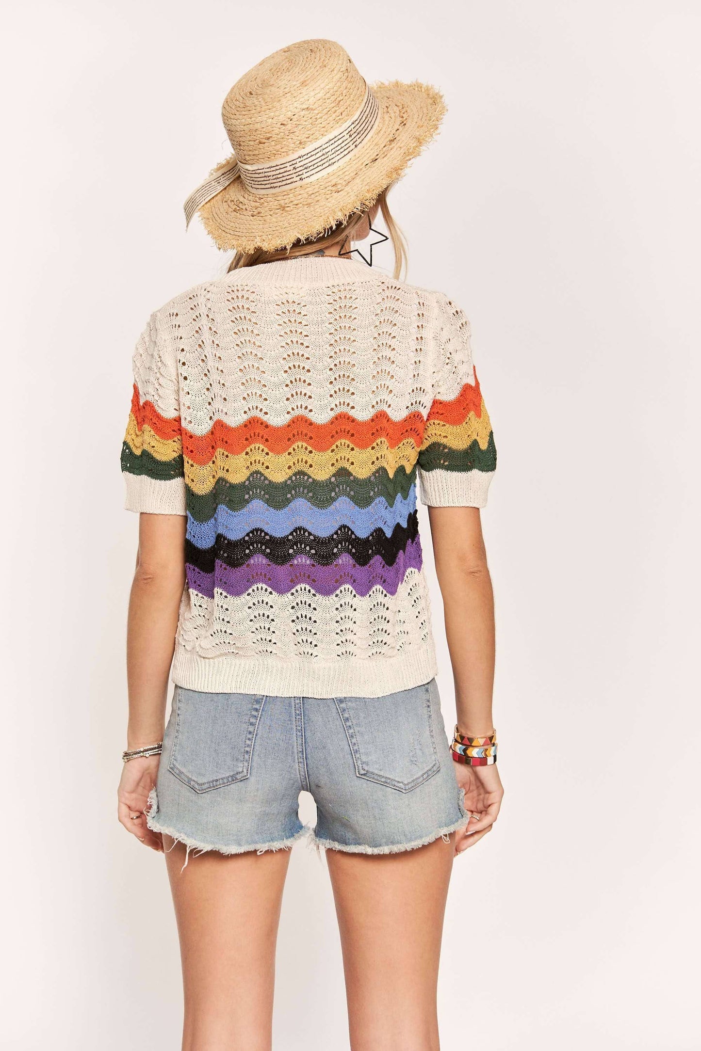 LIGHTWEIGHT RAINBOW SWEATER TOP