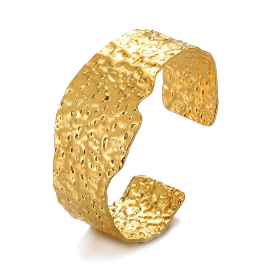 18K Gold Hammered Bracelet Cuff